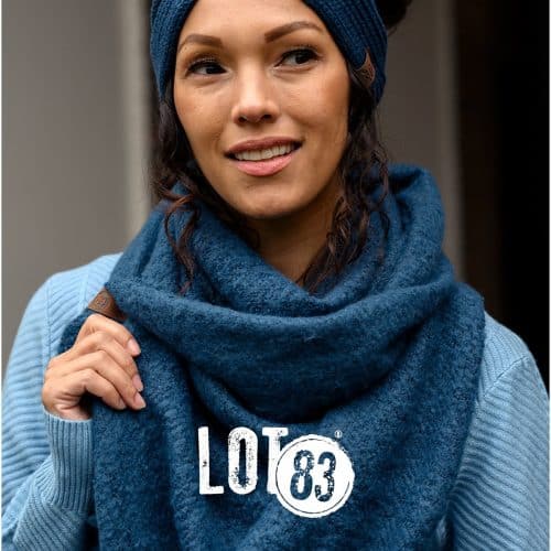 Lot83 Sjaal Nina Donker blauw